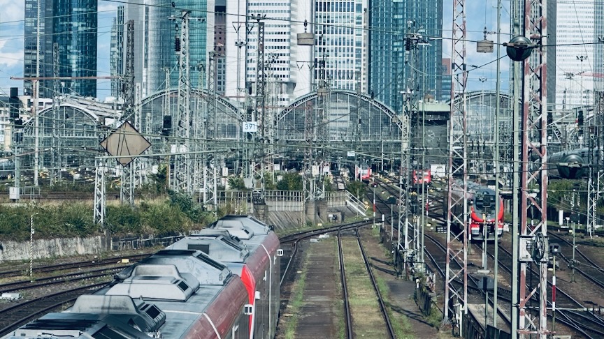 Deutschland zwischen Energiekosten, Aufrüstung und Konjunkturflaute