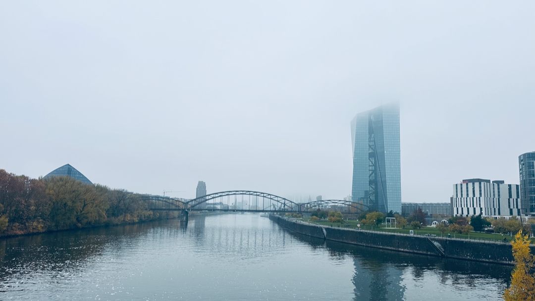 DAX: Schlüsselzone im Blick