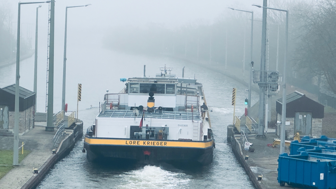 Hold-Pattern zum Jahresende – Deutschlands Fiskalpolitik als Schlüssel für europäische Aktien